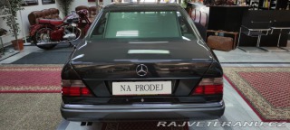 Mercedes-Benz 320 124 320 kupé 1994