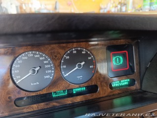Jaguar XJ 40 1988