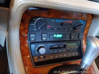 Jaguar XJ 40 1988