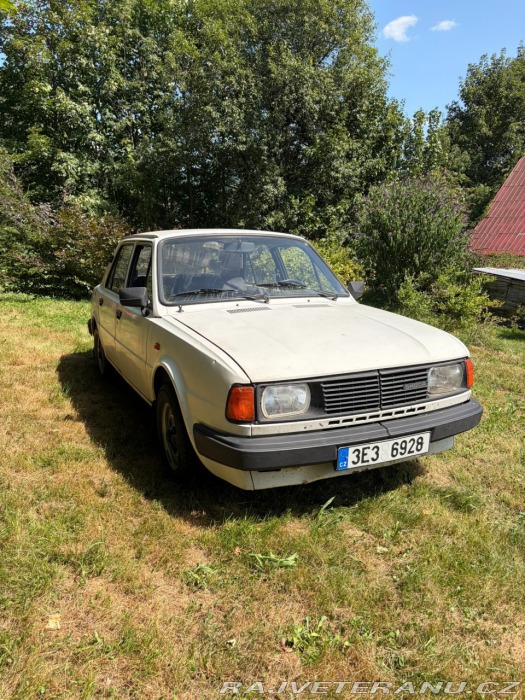 Škoda 105 S
