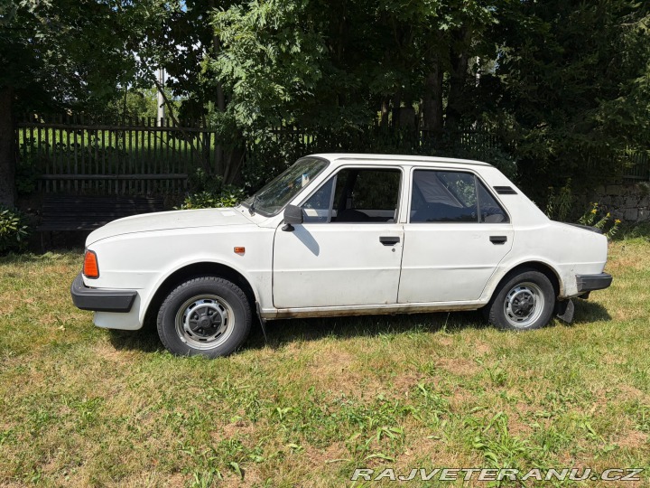 Škoda 105 S 1984