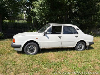 Škoda 105 S 1984