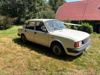 Škoda 105 S 1984