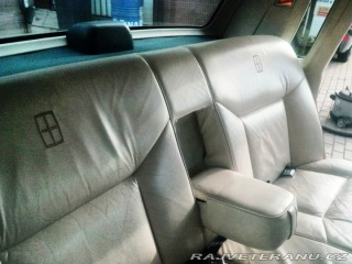 Lincoln Town Car signature 1986