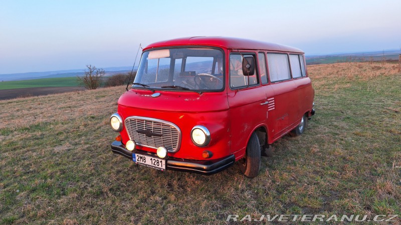 Barkas B1000 minibus - 8 míst