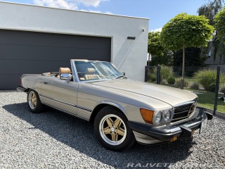 Mercedes-Benz 560 SL