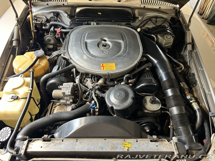 Mercedes-Benz 560 SL 1987