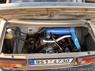 Škoda 120 Škoda 120L 1988