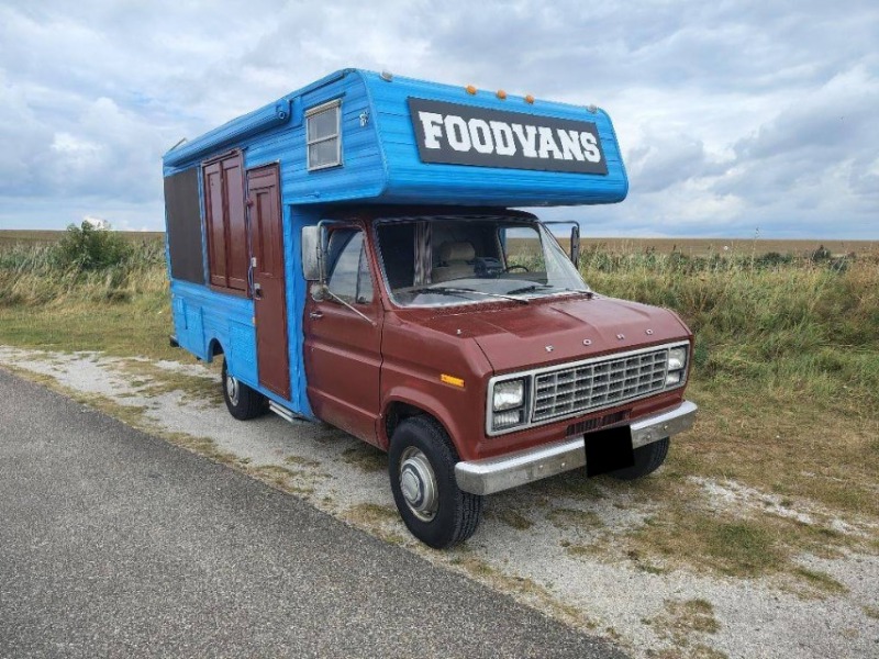 Ford Econoline 200 Foodtruck