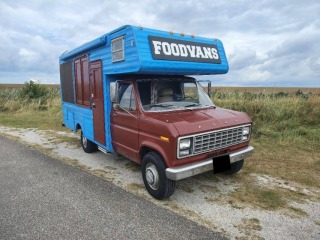 Ford Econoline 200 Foodtruck