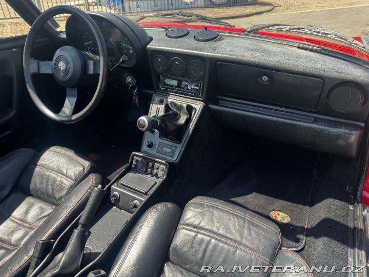 Alfa Romeo Spider Veloce 1986