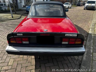 Alfa Romeo Spider Veloce 1986
