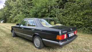 Mercedes-Benz 300 W126 300SE 1990