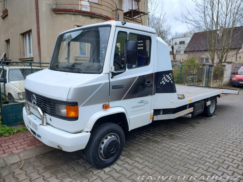 Mercedes-Benz Ostatní modely 609