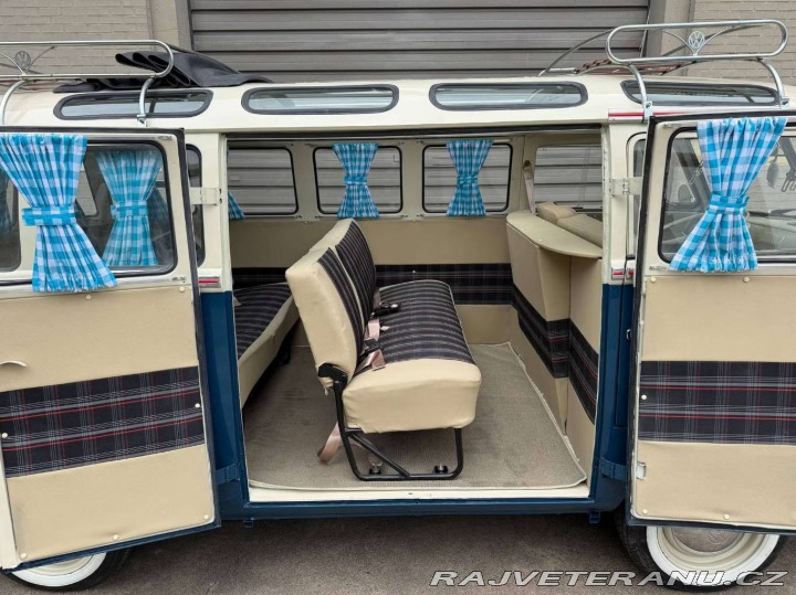Volkswagen T1 Kombi Samba 1972