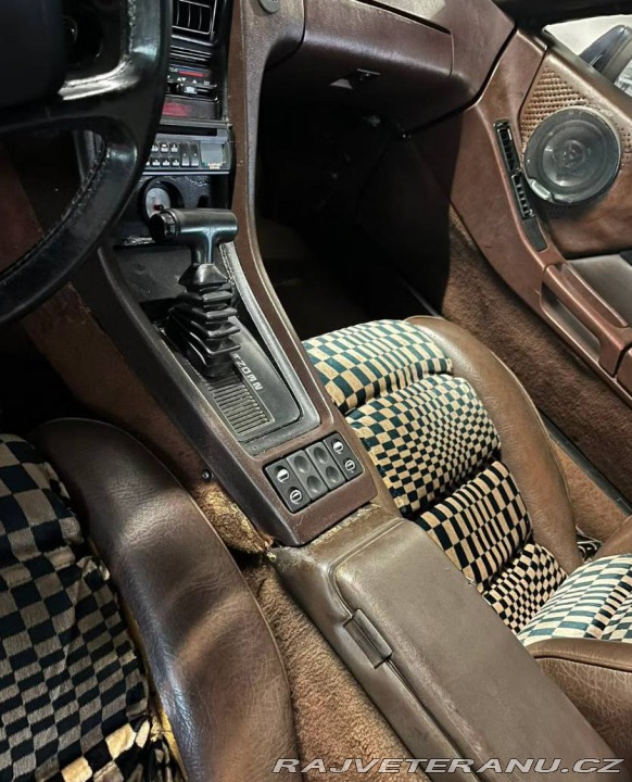 Porsche 928 1980