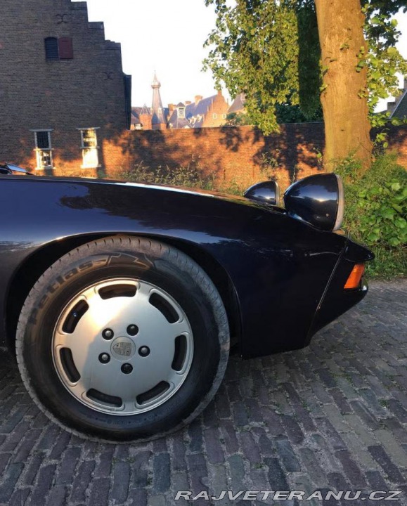 Porsche 928 1980