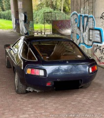 Porsche 928 1980