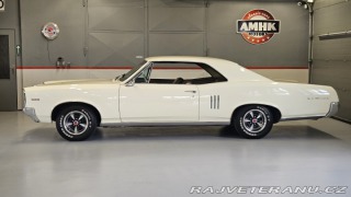 Pontiac LeMans 326 V8 1967
