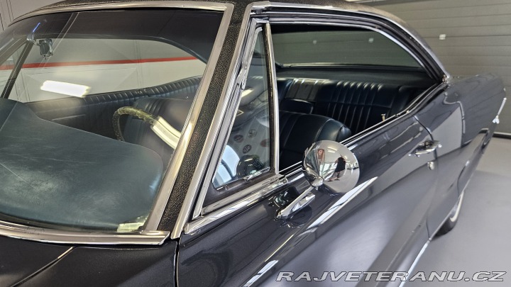 Pontiac Bonneville 389 V8 1966