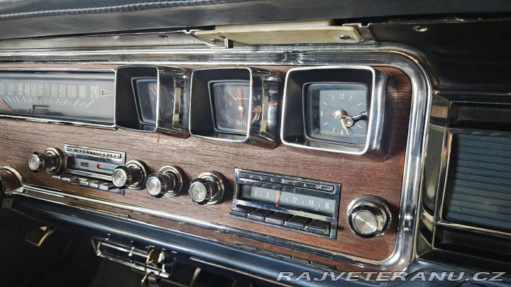 Pontiac Bonneville 389 V8 1966
