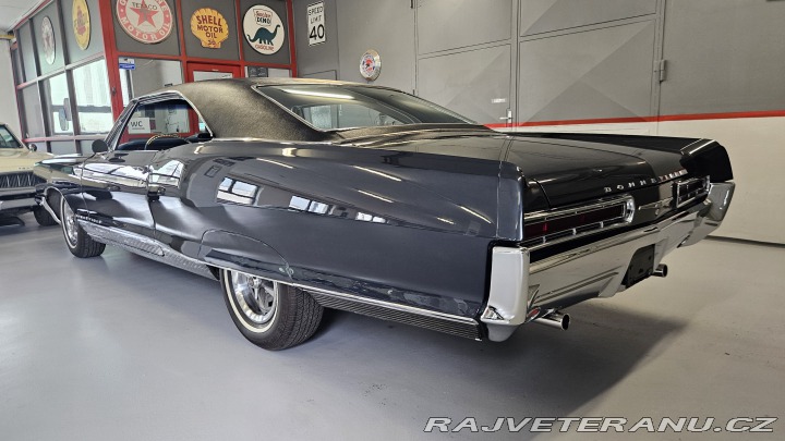 Pontiac Bonneville 389 V8 1966
