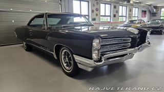 Pontiac Bonneville 389 V8 1966