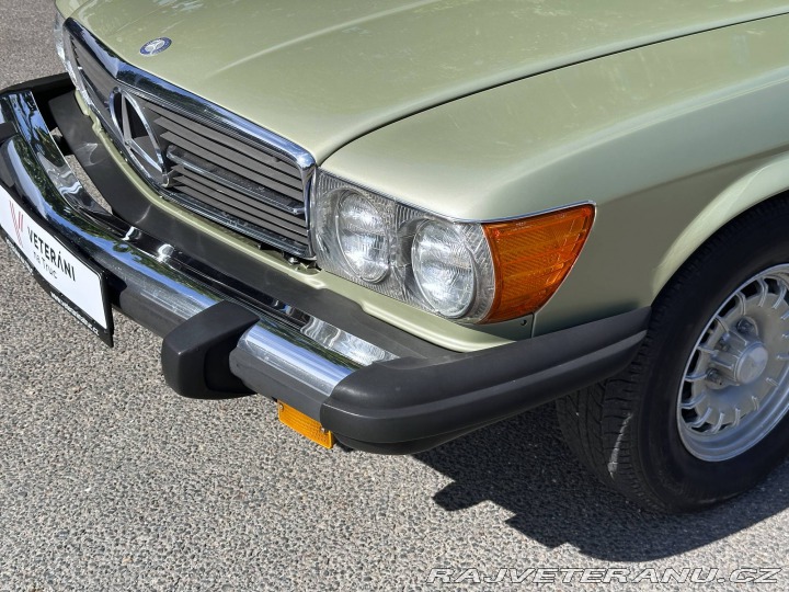 Mercedes-Benz 450 SL R107 1976