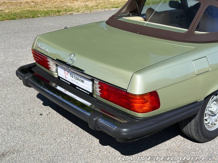 Mercedes-Benz 450 SL R107 1976