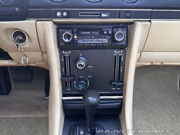 Ostatní značky Ostatní modely Mercedes Benz 450 SL R107 1976