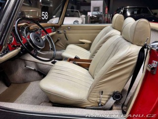 Mercedes-Benz 230 SL Pagoda 1966