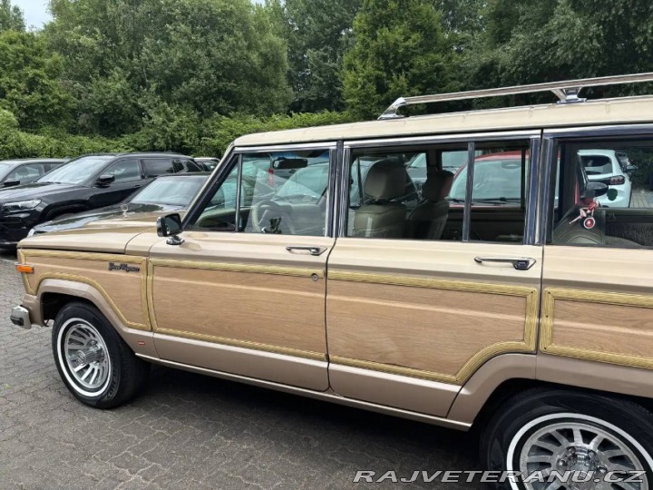 Jeep Wagoneer 1990