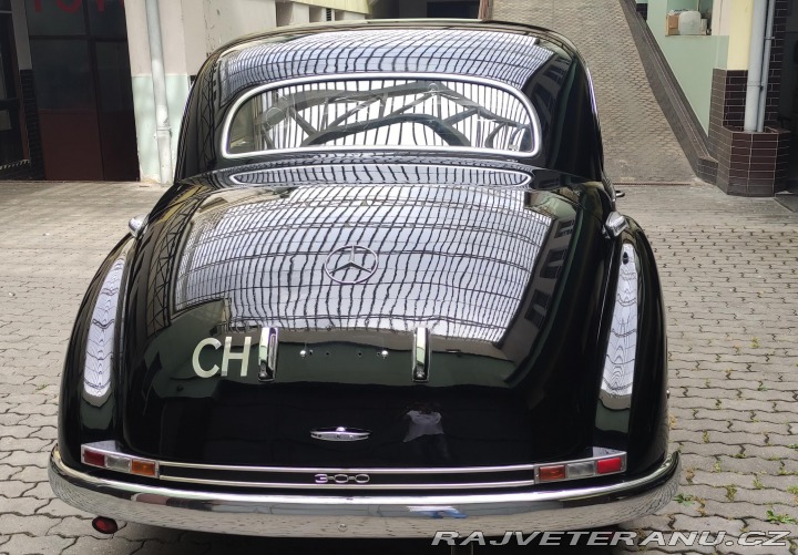 Mercedes-Benz 300 W186 Adenauer 1953