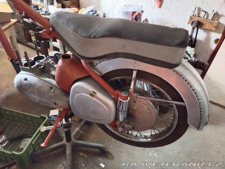 Jawa 500 15/02 1958