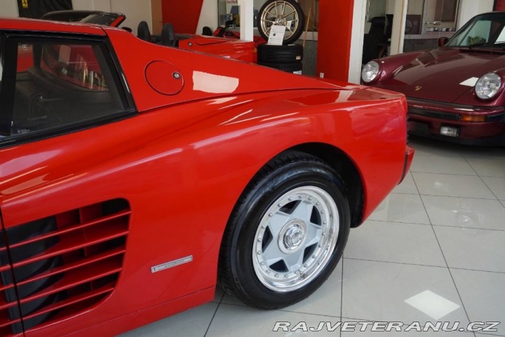 Ferrari Testarossa 1987