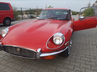 Jaguar E-Type 5,4   V 12