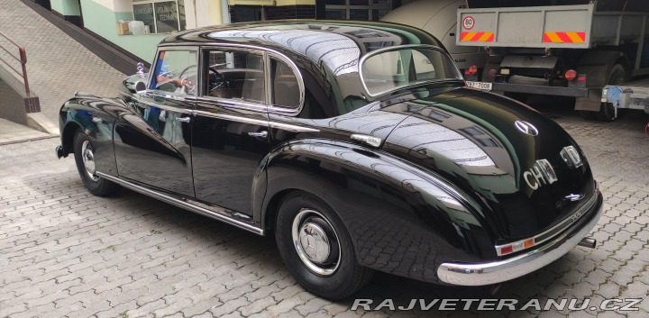 Mercedes-Benz 300 W186 Adenauer 1953
