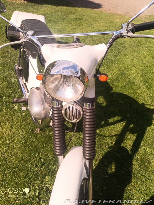 Jawa 250 559