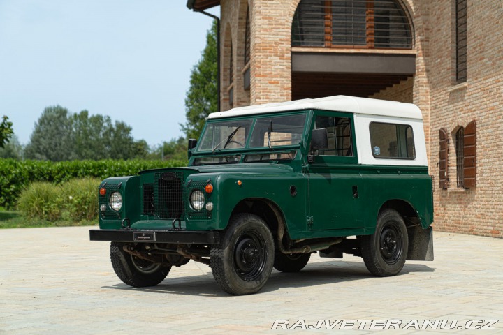 Land Rover Serie I 88 SERIE II A 1977