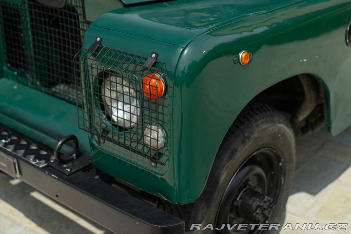 Land Rover Serie I 88 SERIE II A 1977