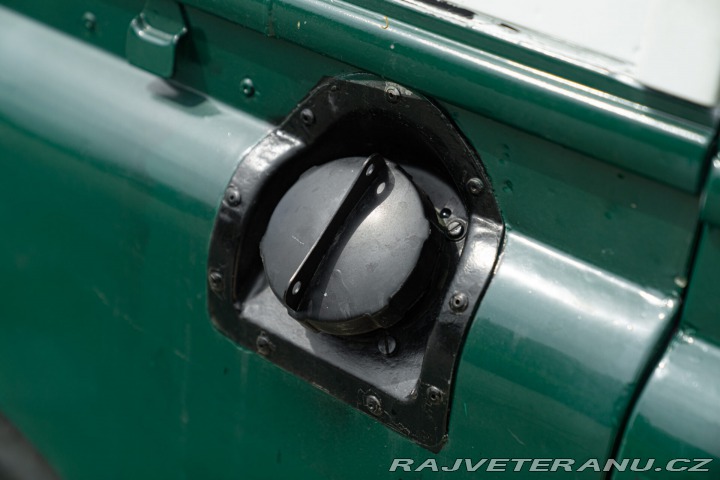 Land Rover Serie I 88 SERIE II A 1977