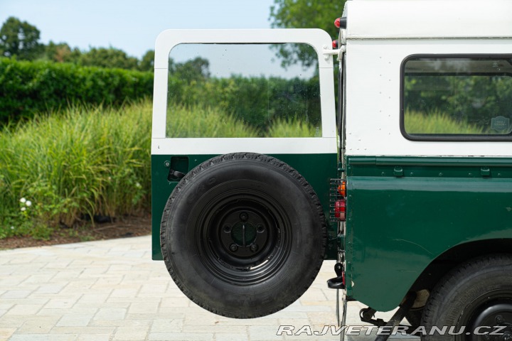 Land Rover Serie I 88 SERIE II A 1977