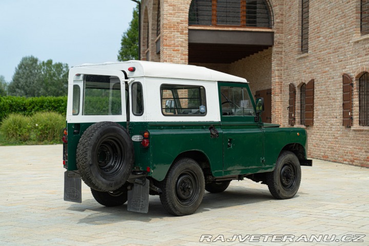 Land Rover Serie I 88 SERIE II A 1977