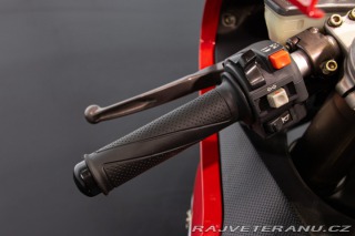 Ostatní značky Ostatní modely MV Agusta F4 750 MONOPOSTO 2000
