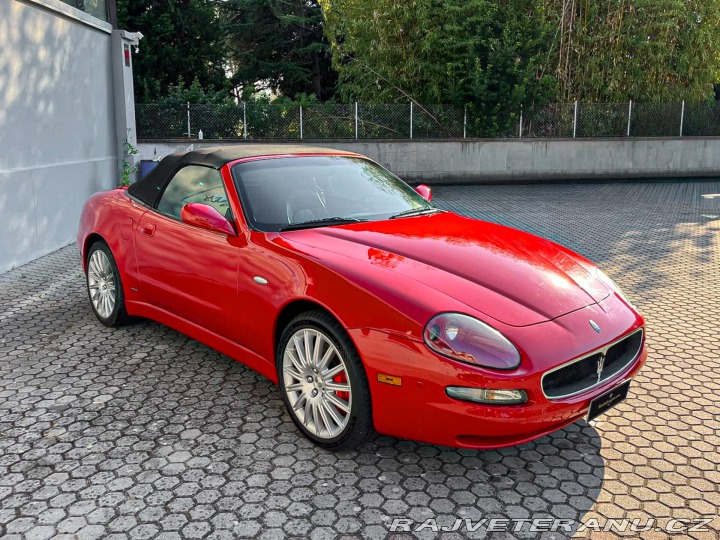 Maserati Spyder 2002