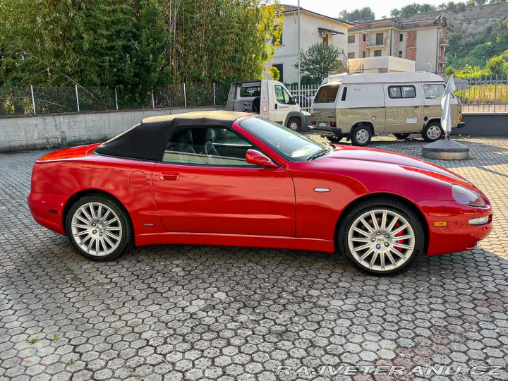 Maserati Spyder 2002