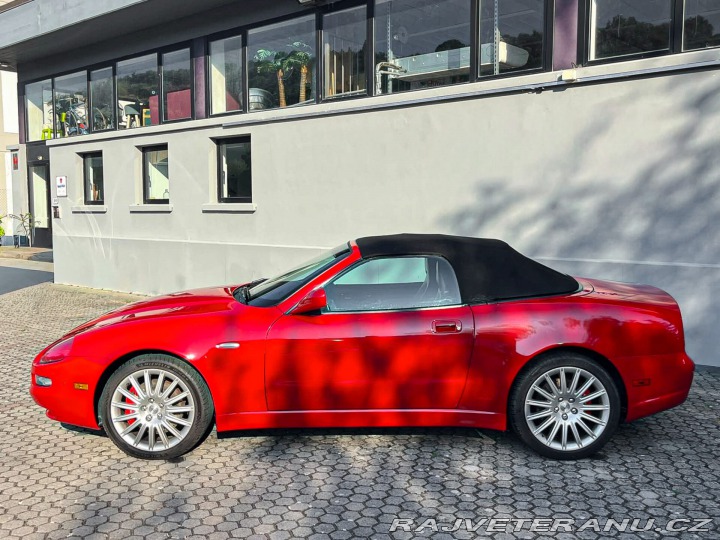 Maserati Spyder 2002