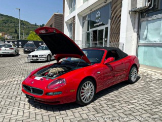Maserati Spyder  2002