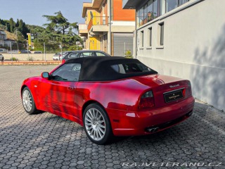 Maserati Spyder  2002