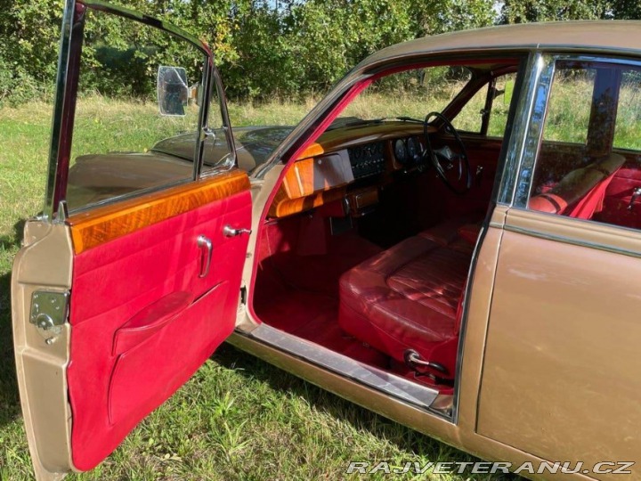 Daimler Ostatní modely Saloon 1965